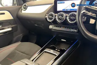 Mercedes-Benz GLA Amg Line Automatic Diesel SUV - Stock Number (1681760) - 15th supplementary image