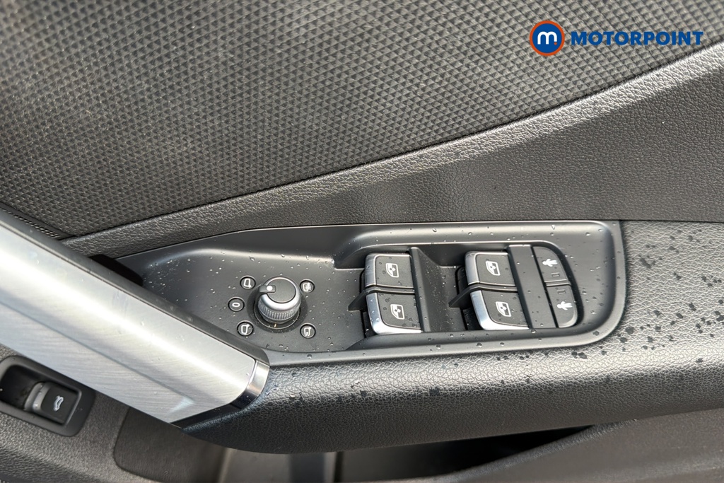 Audi Q2 S Line Automatic Petrol SUV - Stock Number (1682485) - 19th supplementary image