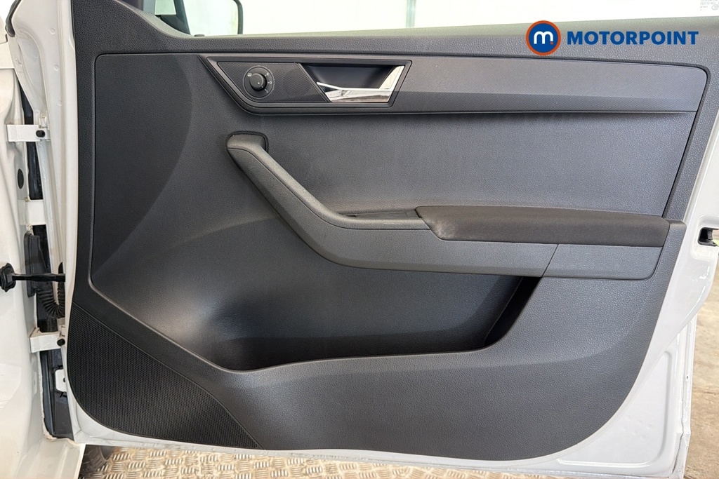 Skoda Fabia SE Manual Petrol Hatchback - Stock Number (1682667) - 18th supplementary image