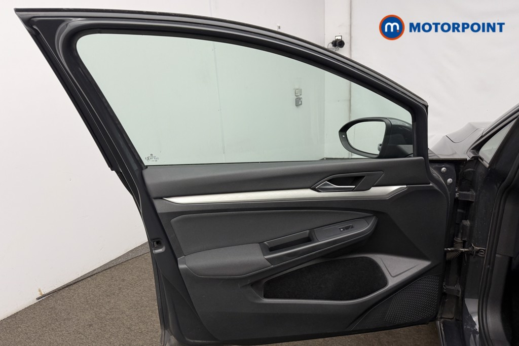 Volkswagen Golf Life Manual Petrol Hatchback - Stock Number (1682895) - 8th supplementary image