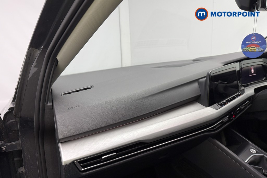 Volkswagen Golf Life Manual Petrol Hatchback - Stock Number (1682895) - 9th supplementary image
