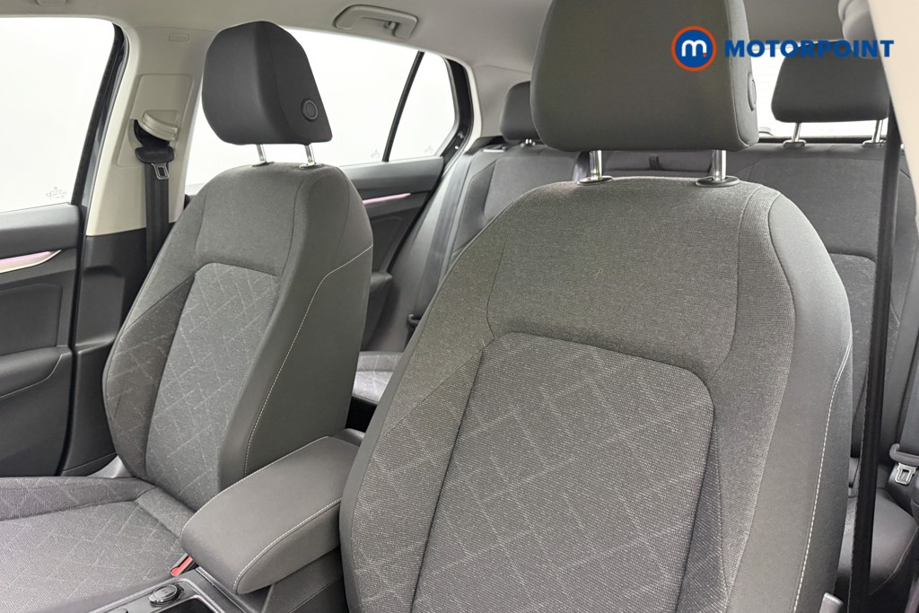 Volkswagen Golf Life Manual Petrol Hatchback - Stock Number (1682895) - 10th supplementary image