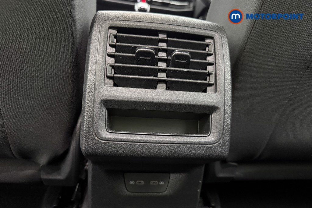 Volkswagen Golf Life Manual Petrol Hatchback - Stock Number (1682895) - 17th supplementary image