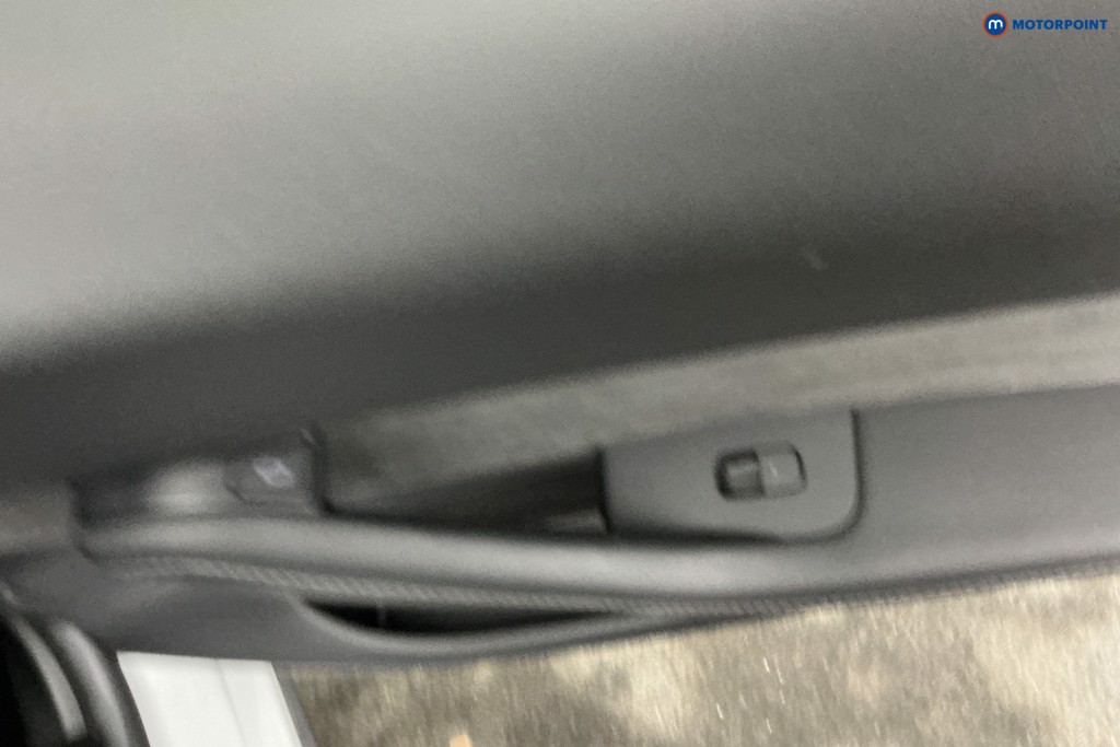 Tesla Model Y Long Range Automatic Electric SUV - Stock Number (1683072) - 22nd supplementary image