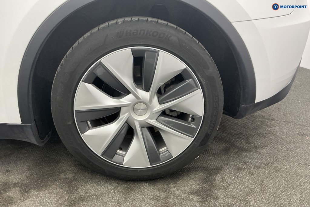 Tesla Model Y Long Range Automatic Electric SUV - Stock Number (1683072) - 32nd supplementary image