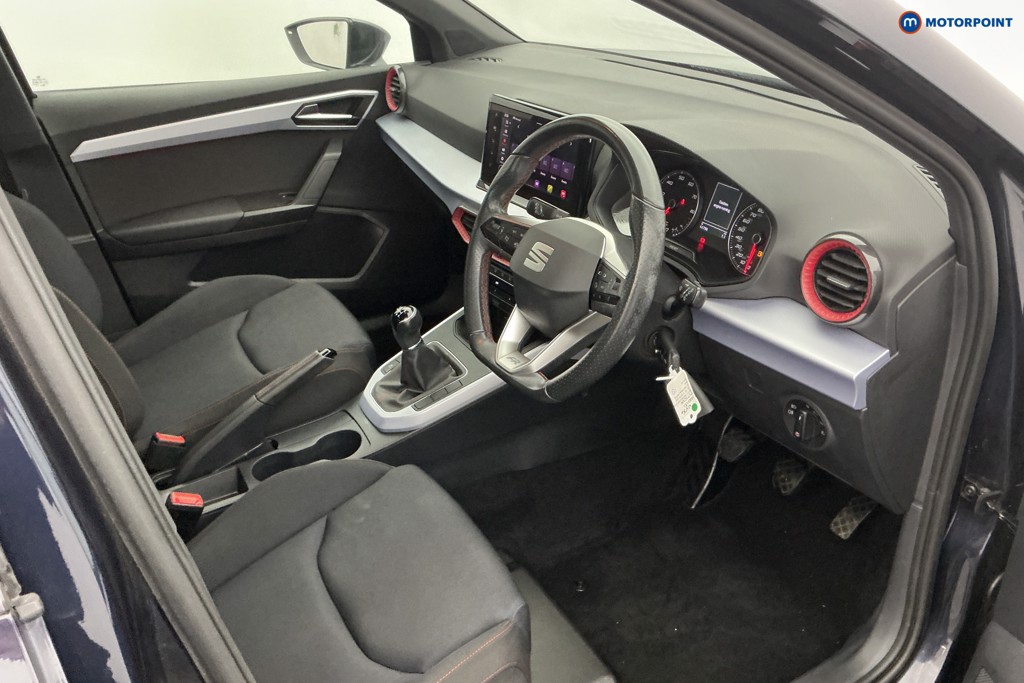 Seat Arona FR Manual Petrol SUV - Stock Number (1683131) - 7th supplementary image