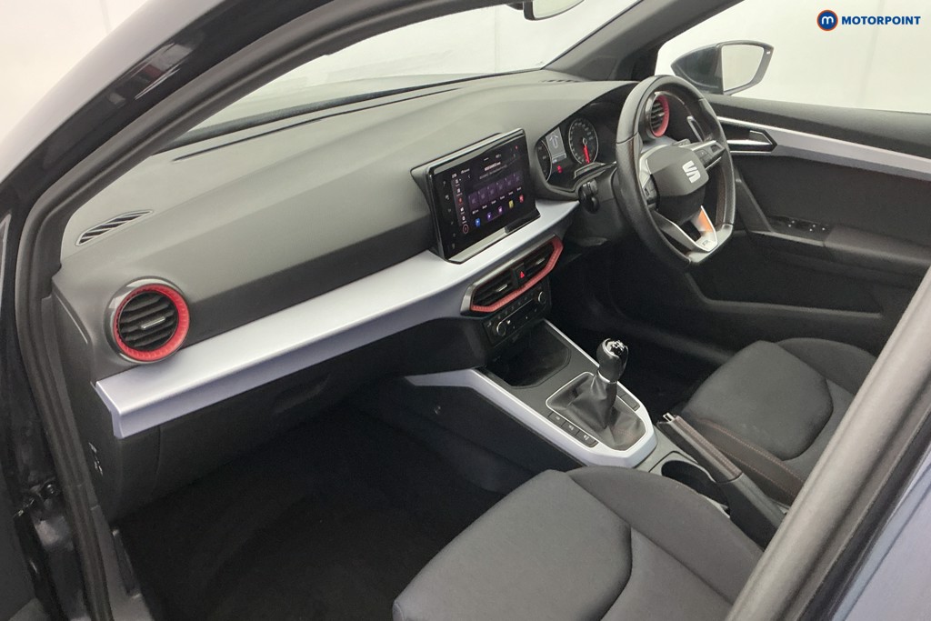 Seat Arona FR Manual Petrol SUV - Stock Number (1683131) - 8th supplementary image