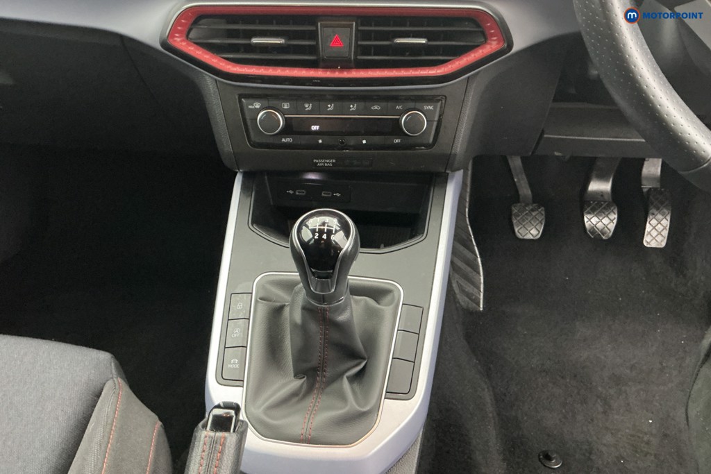 Seat Arona FR Manual Petrol SUV - Stock Number (1683131) - 14th supplementary image