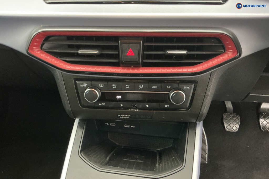 Seat Arona FR Manual Petrol SUV - Stock Number (1683131) - 15th supplementary image