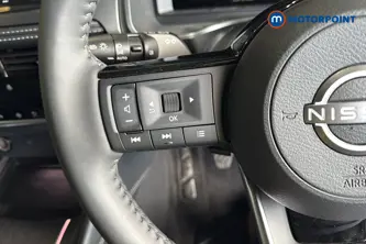 Nissan Qashqai Tekna Manual Petrol SUV - Stock Number (1683803) - 4th supplementary image