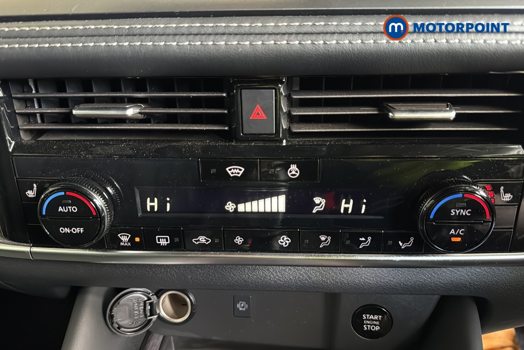 Nissan Qashqai Tekna Manual Petrol SUV - Stock Number (1683803) - 12th supplementary image