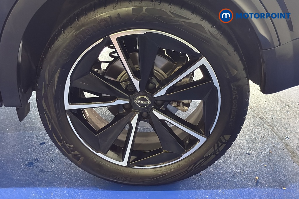 Nissan Qashqai Tekna Manual Petrol SUV - Stock Number (1683803) - 45th supplementary image