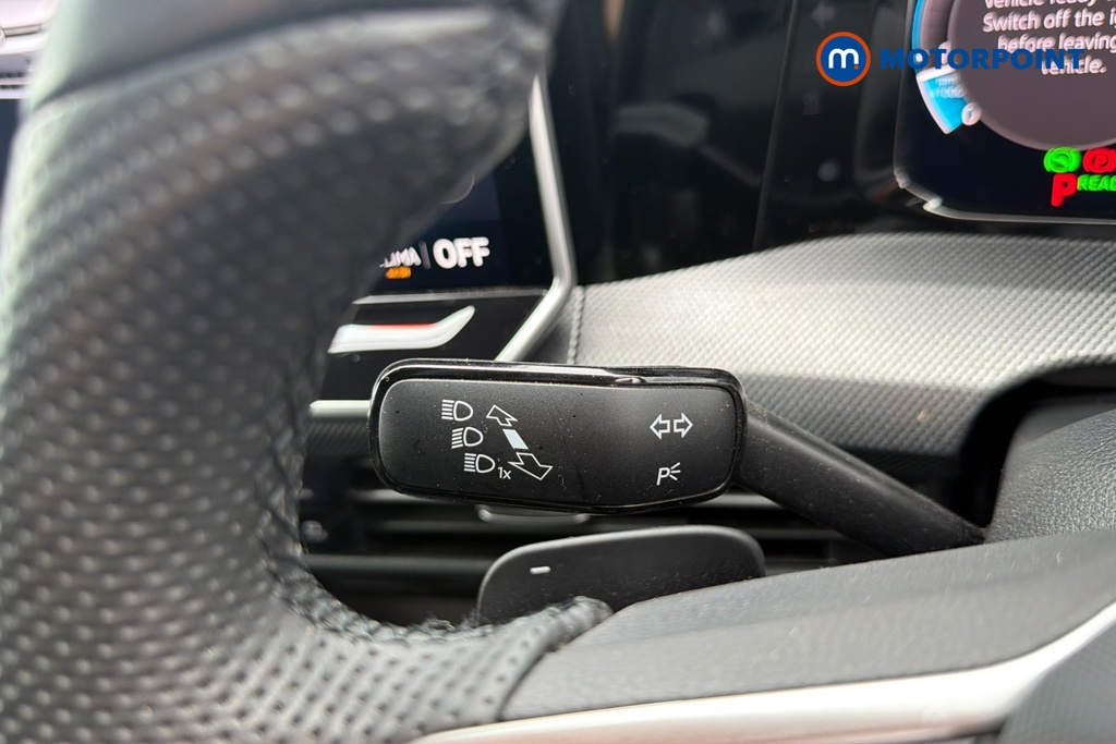 Volkswagen Golf Black Edition Automatic Petrol Hatchback - Stock Number (1684517) - 5th supplementary image