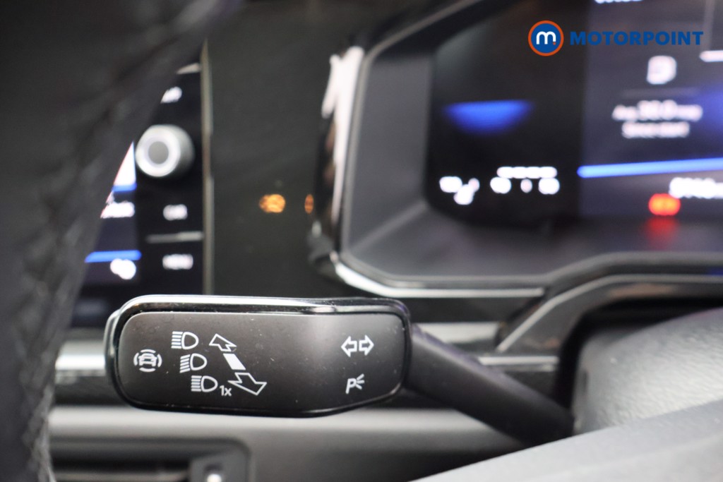 Volkswagen Polo Life Manual Petrol Hatchback - Stock Number (1684531) - 5th supplementary image