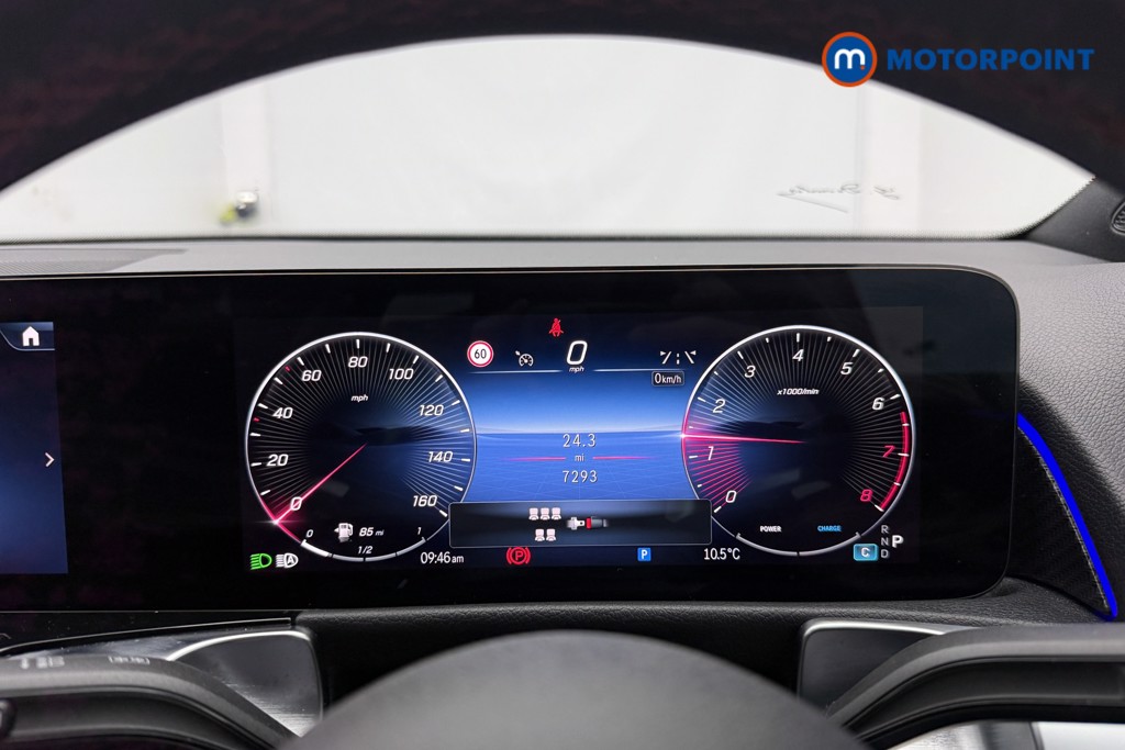Mercedes-Benz GLB Amg Line Automatic Petrol SUV - Stock Number (1684558) - 10th supplementary image