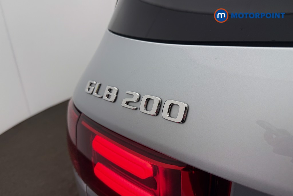 Mercedes-Benz GLB Amg Line Automatic Petrol SUV - Stock Number (1684558) - 23rd supplementary image