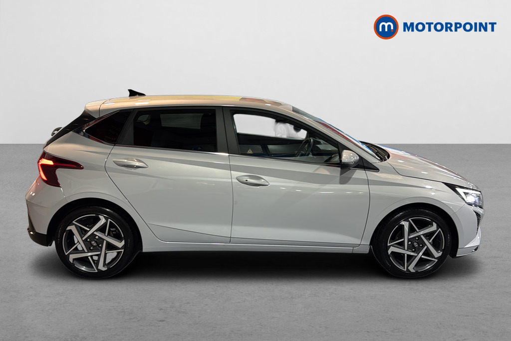 Hyundai I20 Tech Line Automatic Petrol Hatchback - Stock Number (1684699) - Passenger side