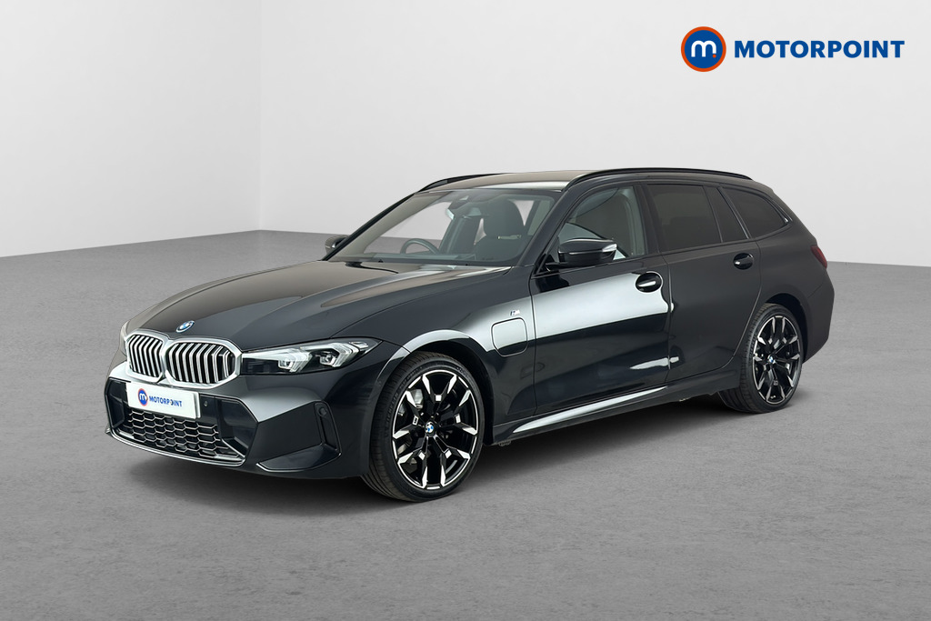 BMW 3 Series M Sport Automatic Petrol Plug-In Hybrid Estate - Stock Number (1684985) - Passenger side front corner