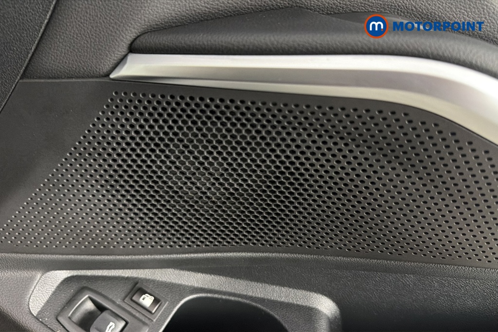 BMW 3 Series M Sport Automatic Petrol Plug-In Hybrid Estate - Stock Number (1684985) - 21st supplementary image