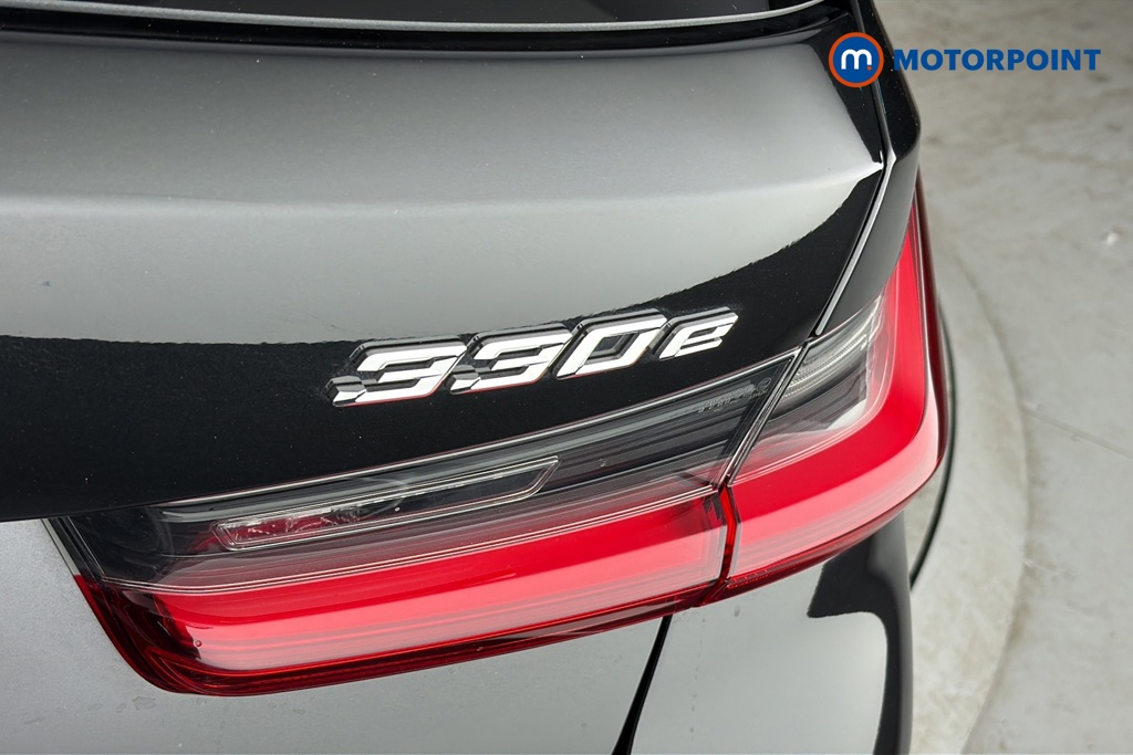 BMW 3 Series M Sport Automatic Petrol Plug-In Hybrid Estate - Stock Number (1684985) - 36th supplementary image