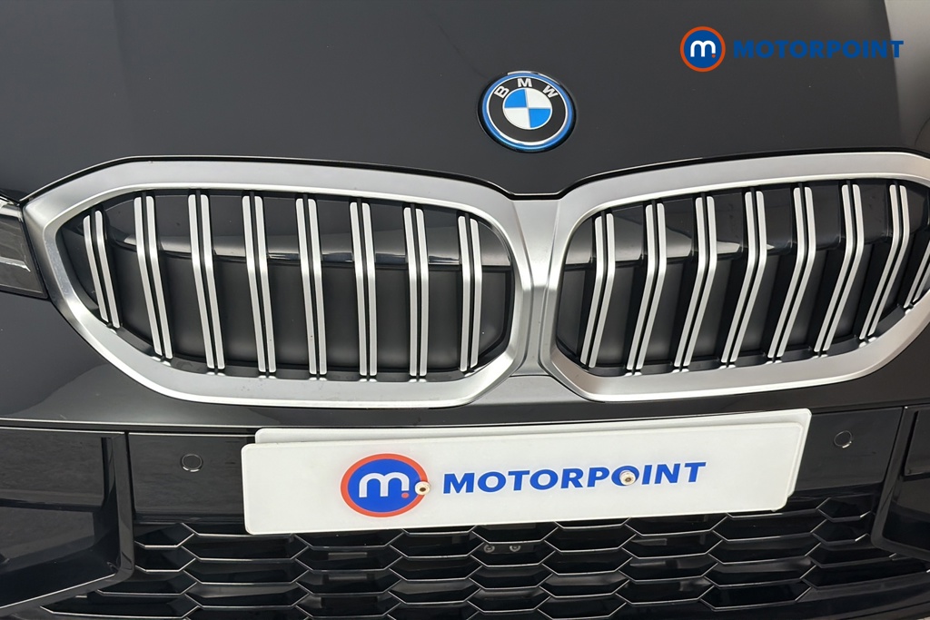 BMW 3 Series M Sport Automatic Petrol Plug-In Hybrid Estate - Stock Number (1684985) - 43rd supplementary image