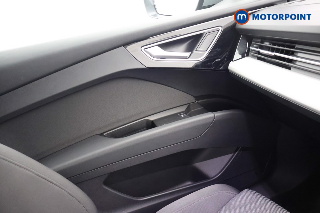 Audi Q4 Sport Automatic Electric SUV - Stock Number (1685254) - 12th supplementary image