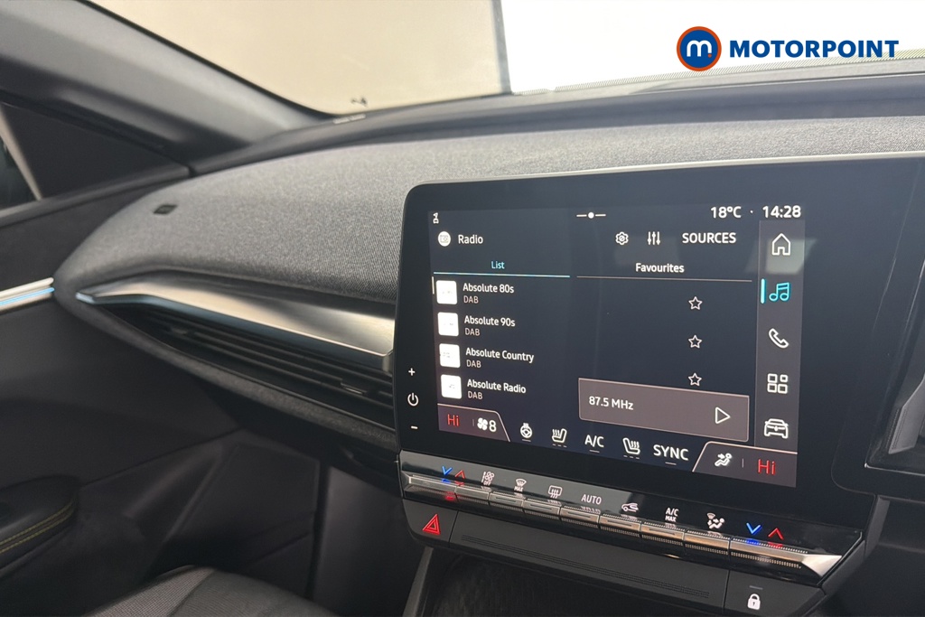 Renault Megane E-Tech Iconic Automatic Electric Hatchback - Stock Number (1685266) - 8th supplementary image