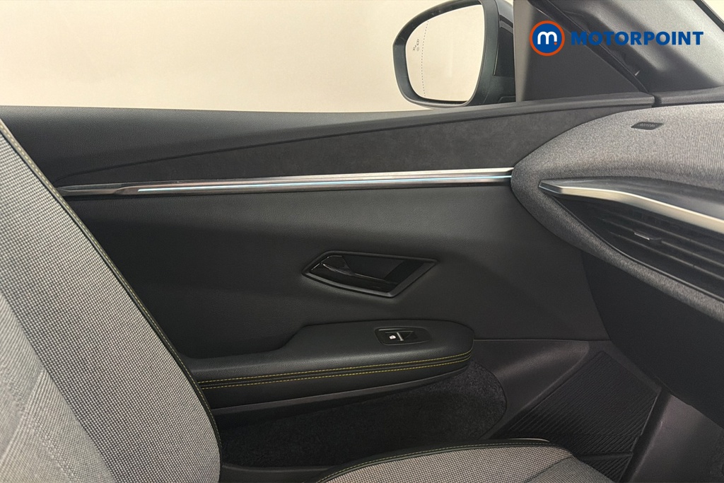 Renault Megane E-Tech Iconic Automatic Electric Hatchback - Stock Number (1685266) - 10th supplementary image