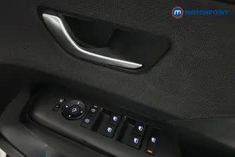 Hyundai Kona Ultimate Automatic Petrol-Electric Hybrid SUV - Stock Number (1685487) - 19th supplementary image