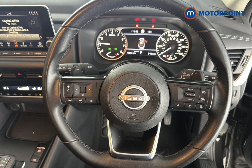 Nissan Qashqai Acenta Premium Automatic Petrol SUV - Stock Number (1685600) - 2nd supplementary image