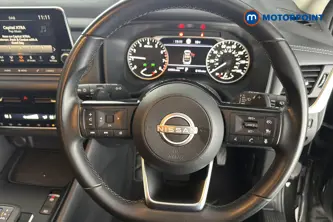 Nissan Qashqai Acenta Premium Automatic Petrol SUV - Stock Number (1685600) - 2nd supplementary image