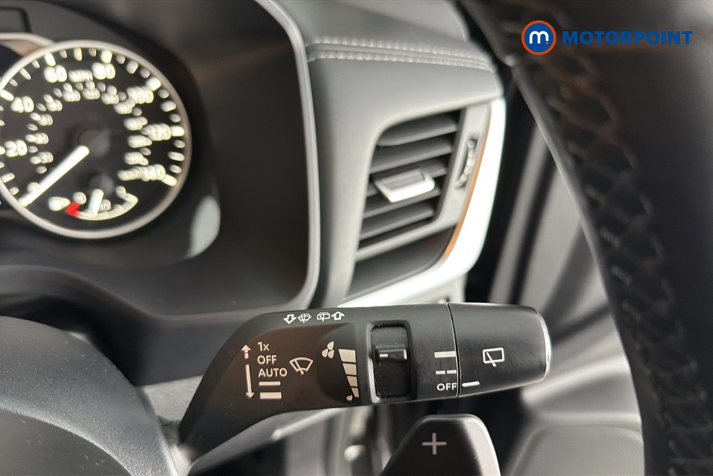 Nissan Qashqai Acenta Premium Automatic Petrol SUV - Stock Number (1685600) - 6th supplementary image