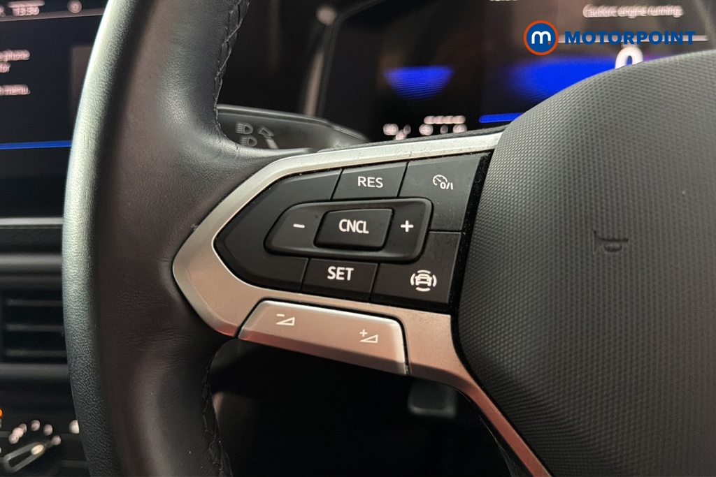 Volkswagen Polo Life Manual Petrol Hatchback - Stock Number (1685646) - 4th supplementary image