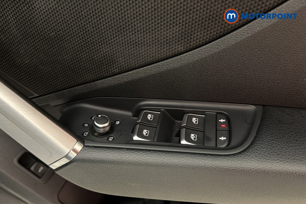 Audi Q2 S Line Manual Petrol SUV - Stock Number (1685761) - 19th supplementary image