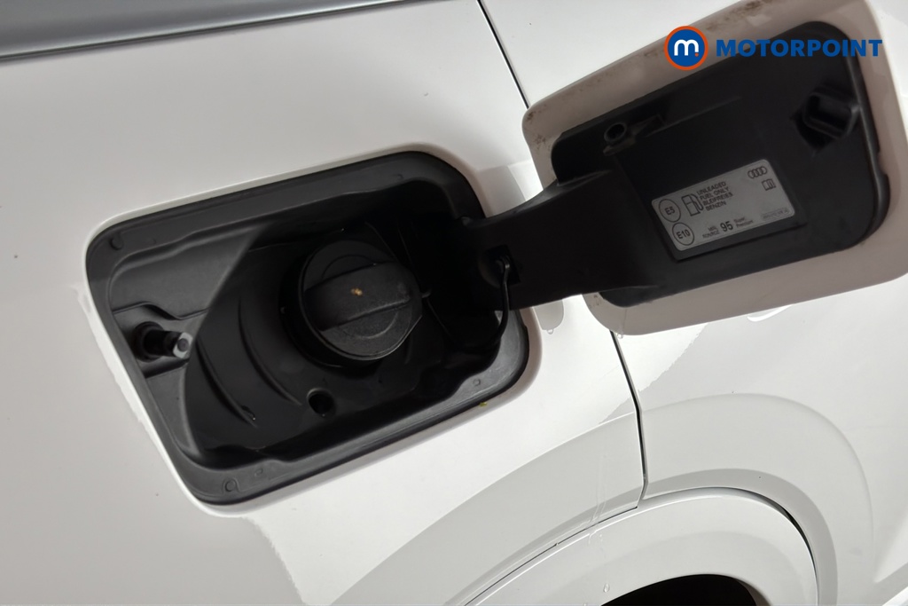 Audi Q2 S Line Manual Petrol SUV - Stock Number (1685761) - 41st supplementary image