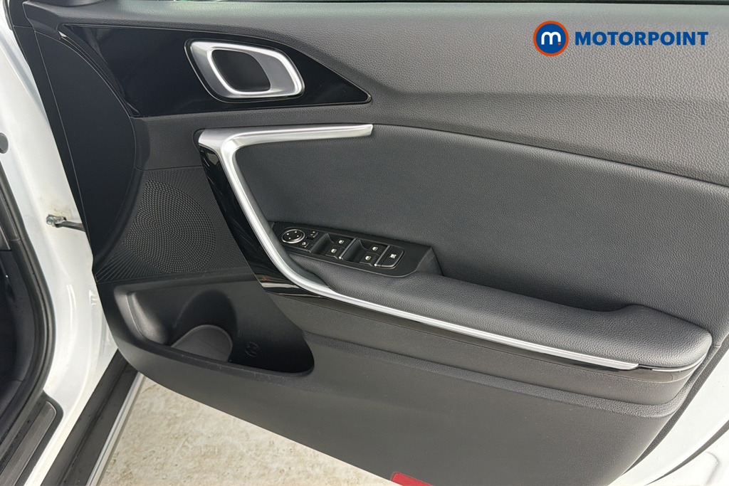 KIA Xceed 3 Automatic Petrol Plug-In Hybrid Hatchback - Stock Number (1685818) - 18th supplementary image
