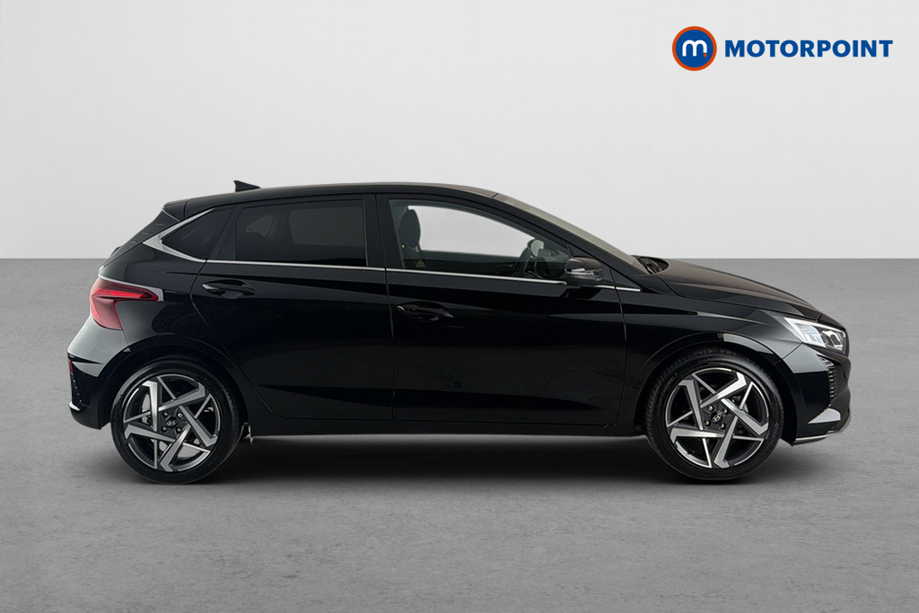 Hyundai I20 Tech Line Automatic Petrol Hatchback - Stock Number (1686027) - Passenger side