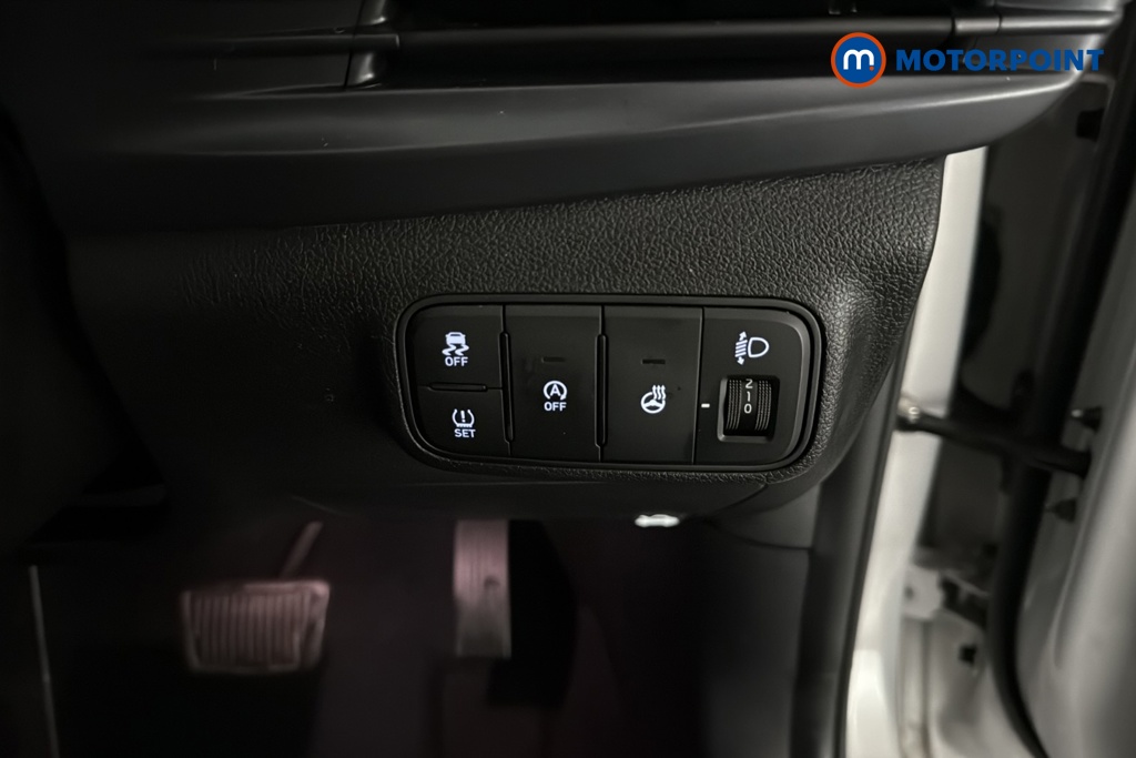 Hyundai I20 Tech Line Automatic Petrol Hatchback - Stock Number (1686041) - 11th supplementary image