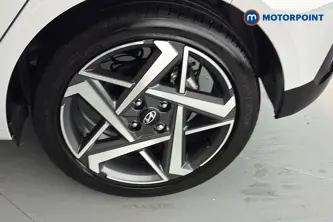 Hyundai I20 Tech Line Automatic Petrol Hatchback - Stock Number (1686041) - 45th supplementary image
