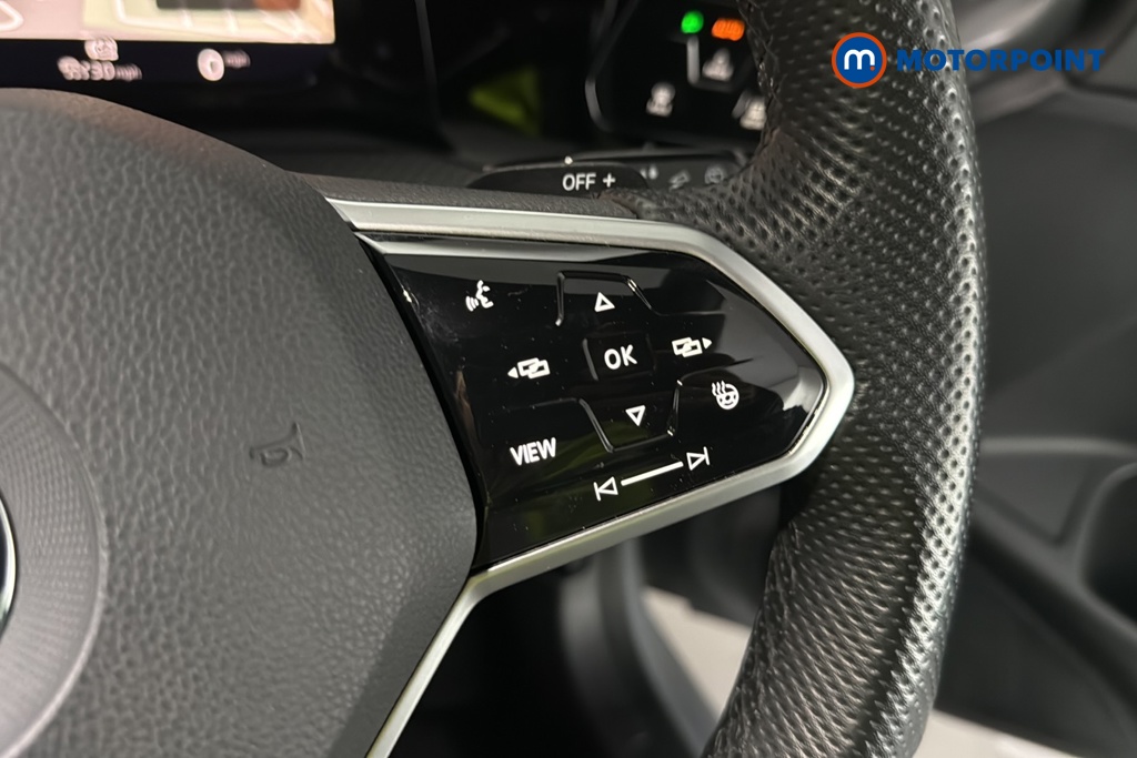 Volkswagen Golf R-Line Automatic Petrol Hatchback - Stock Number (1686352) - 3rd supplementary image