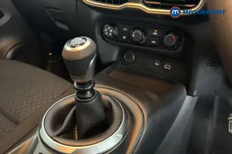 Nissan Juke Acenta Premium Manual Petrol SUV - Stock Number (1687091) - 15th supplementary image