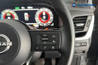 Nissan Qashqai N-Connecta Automatic Petrol-Electric Hybrid SUV - Stock Number (1687095) - 3rd supplementary image