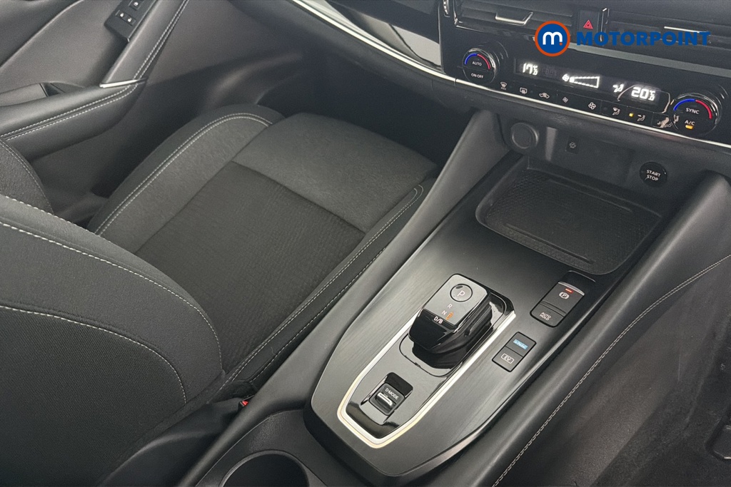 Nissan Qashqai N-Connecta Automatic Petrol-Electric Hybrid SUV - Stock Number (1687095) - 15th supplementary image