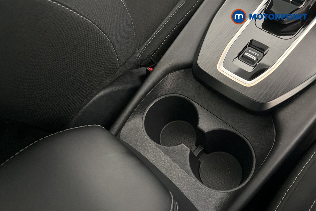 Nissan Qashqai N-Connecta Automatic Petrol-Electric Hybrid SUV - Stock Number (1687095) - 16th supplementary image
