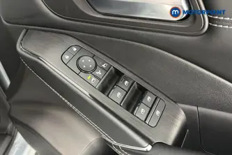 Nissan Qashqai N-Connecta Automatic Petrol-Electric Hybrid SUV - Stock Number (1687095) - 19th supplementary image