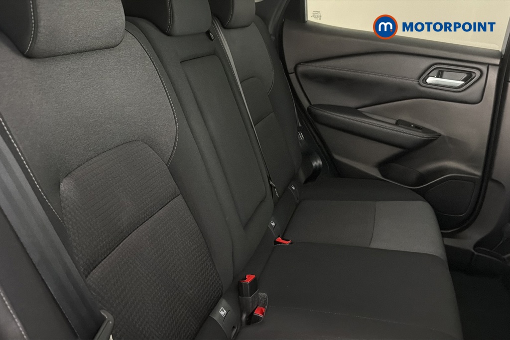 Nissan Qashqai N-Connecta Automatic Petrol-Electric Hybrid SUV - Stock Number (1687095) - 25th supplementary image