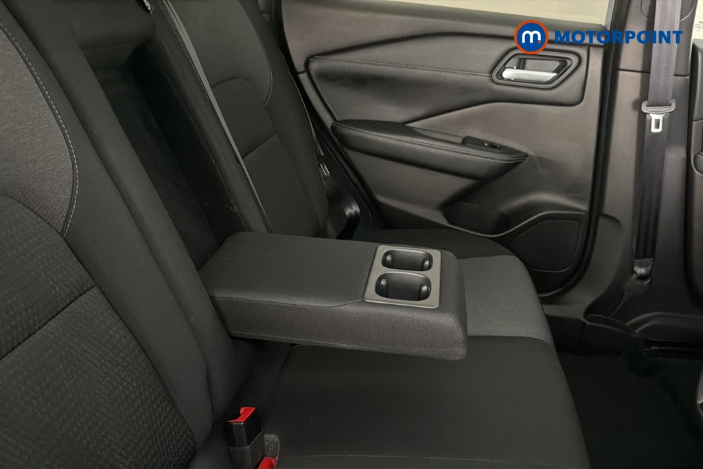 Nissan Qashqai N-Connecta Automatic Petrol-Electric Hybrid SUV - Stock Number (1687095) - 26th supplementary image