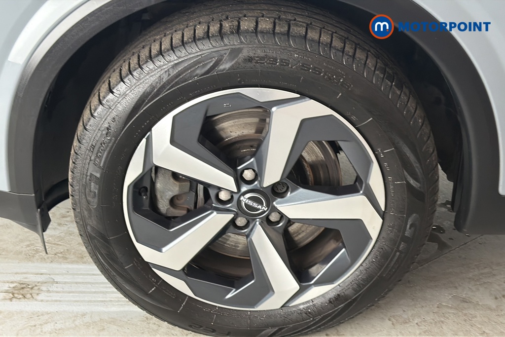 Nissan Qashqai N-Connecta Automatic Petrol-Electric Hybrid SUV - Stock Number (1687095) - 44th supplementary image