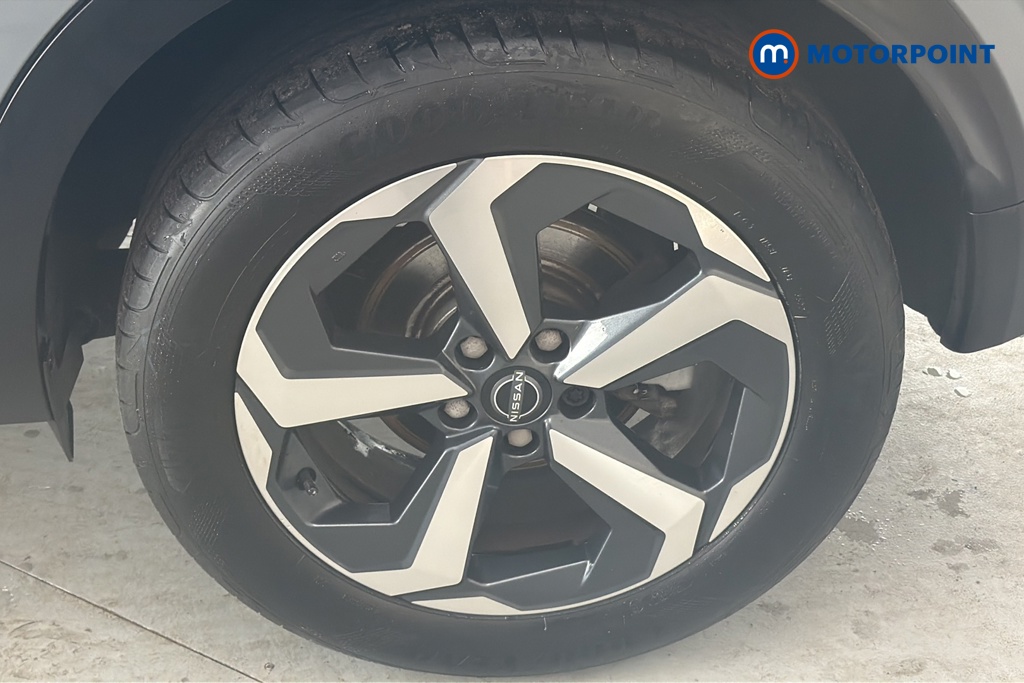 Nissan Qashqai N-Connecta Automatic Petrol-Electric Hybrid SUV - Stock Number (1687095) - 45th supplementary image