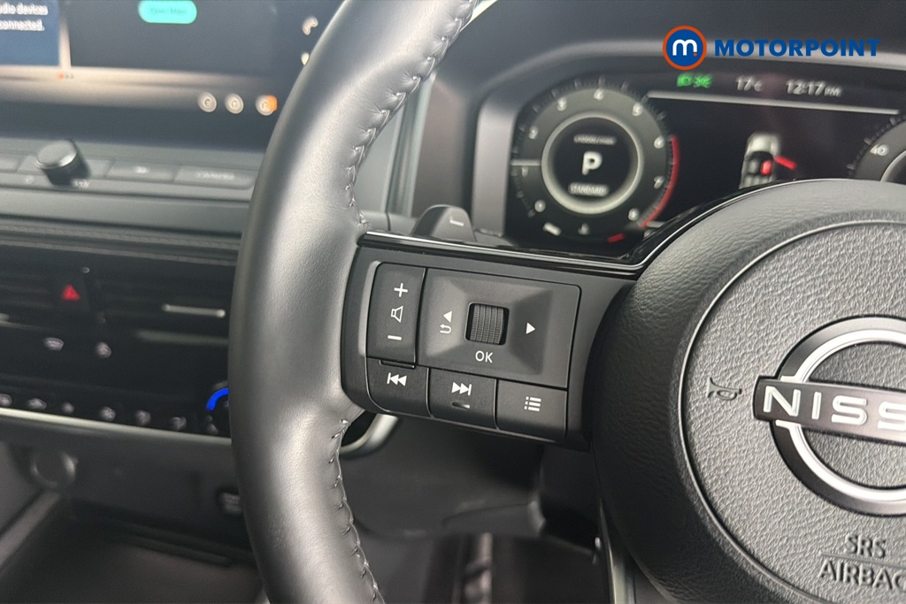 Nissan Qashqai Tekna Automatic Petrol SUV - Stock Number (1687100) - 4th supplementary image